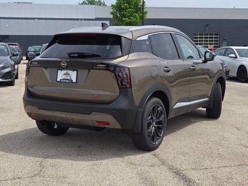 Used 2026 Nissan Kicks SR w/ SR Premium Package AWD/4WD image 11