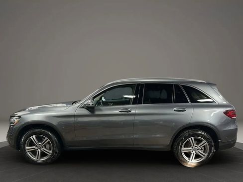Used 2022 Mercedes-Benz GLC 300 GLC 300 4MATIC Sport Utility 4 image 2
