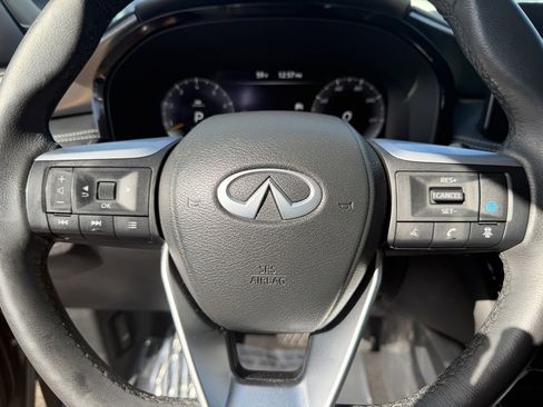 Used 2023 INFINITI QX60 Luxe w/ Performance Audio Package image 24