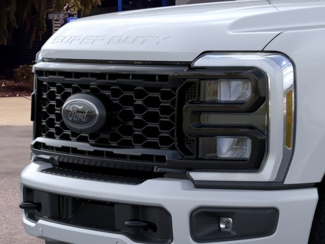 New 2026 Ford F250 Lariat w/ Black Appearance Package AWD/4WD image 17