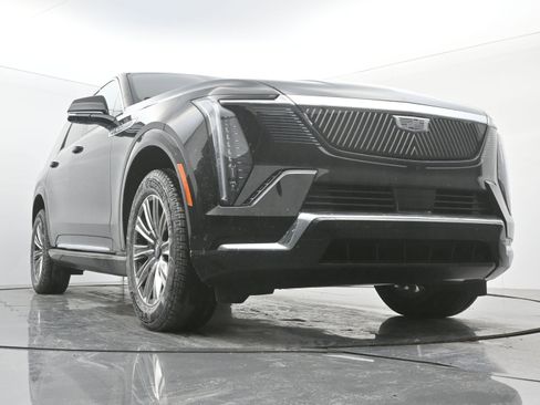 New 2026 Cadillac Escalade IQL Luxury image 22