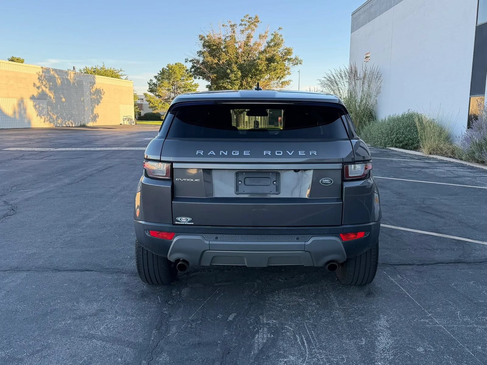 Used 2016 Land Rover Range Rover Evoque SE AWD/4WD image 4