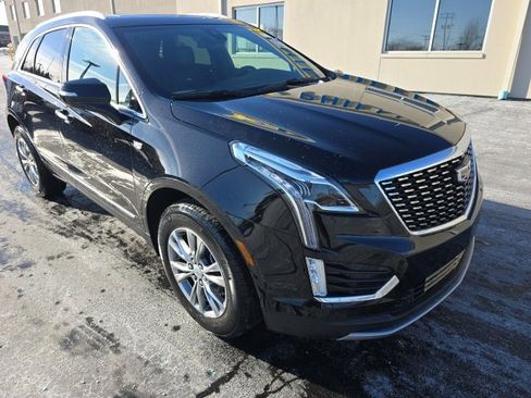 Certified 2023 Cadillac XT5 Premium Luxury w/ LPO, Floor Liner Package image 3