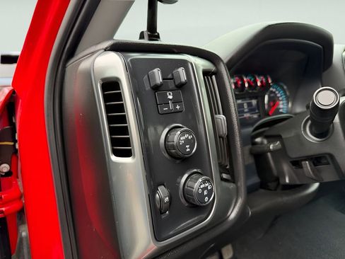 Used 2019 Chevrolet Silverado 1500 LT w/ LPO, Black Pack image 20