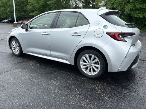 Used 2023 Toyota Corolla SE FWD image 6