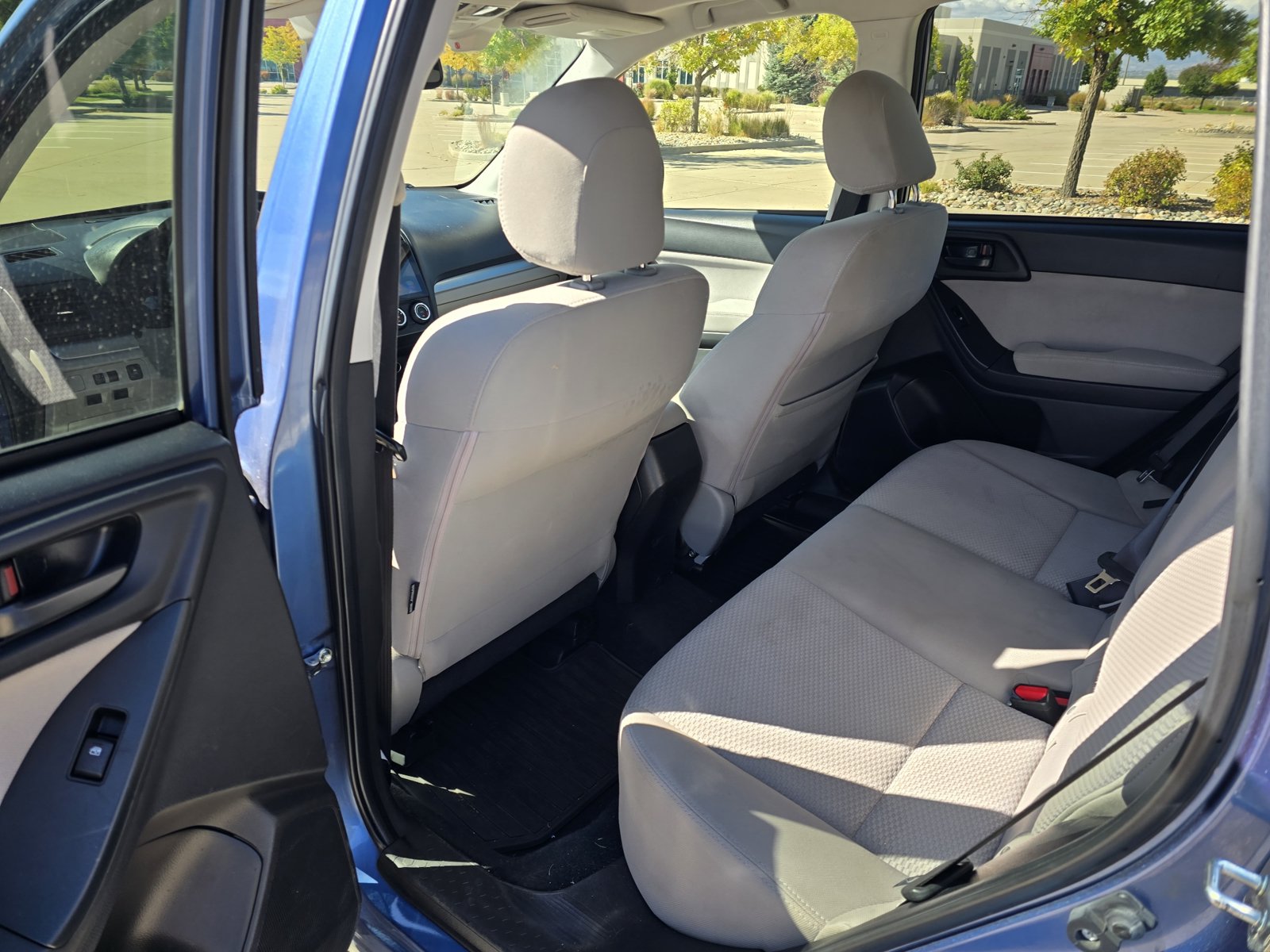 Used 2015 Subaru Forester 2.5i Premium AWD/4WD image 13