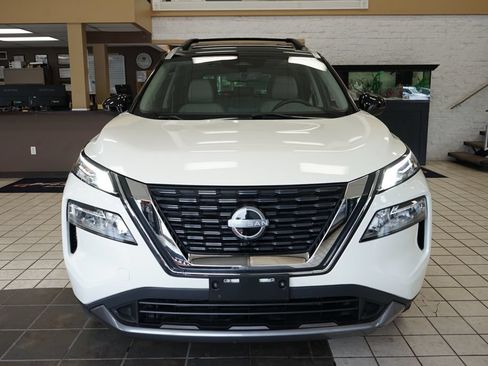 Used 2023 Nissan Rogue SL AWD/4WD image 19
