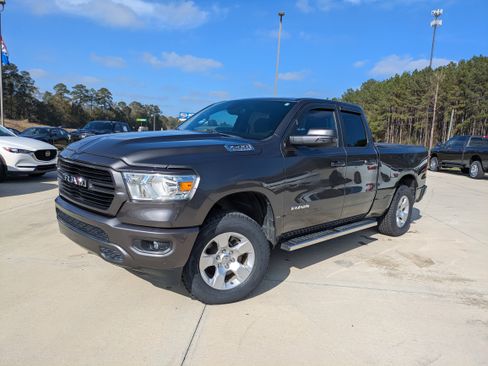 Used 2020 RAM 1500 Big Horn image 4