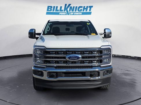 Used 2025 Ford F250 Lariat w/ Chrome Package image 8