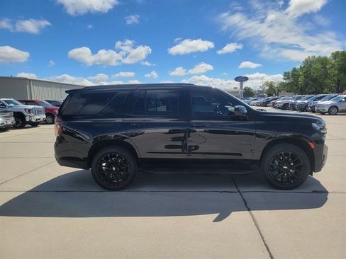 Used 2023 Chevrolet Tahoe RST image 2