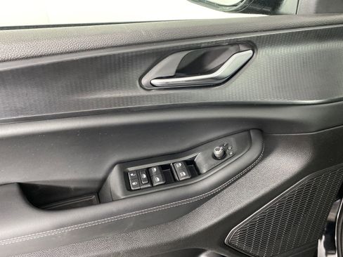 New 2025 Jeep Grand Cherokee L Laredo w/ Luxury Tech Group I image 13