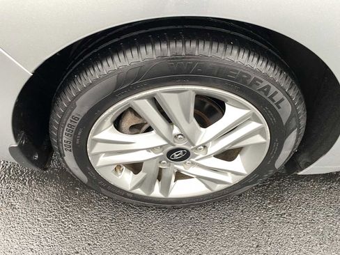 Used 2020 Hyundai Elantra Value Edition w/ Cargo Package (C1) image 33