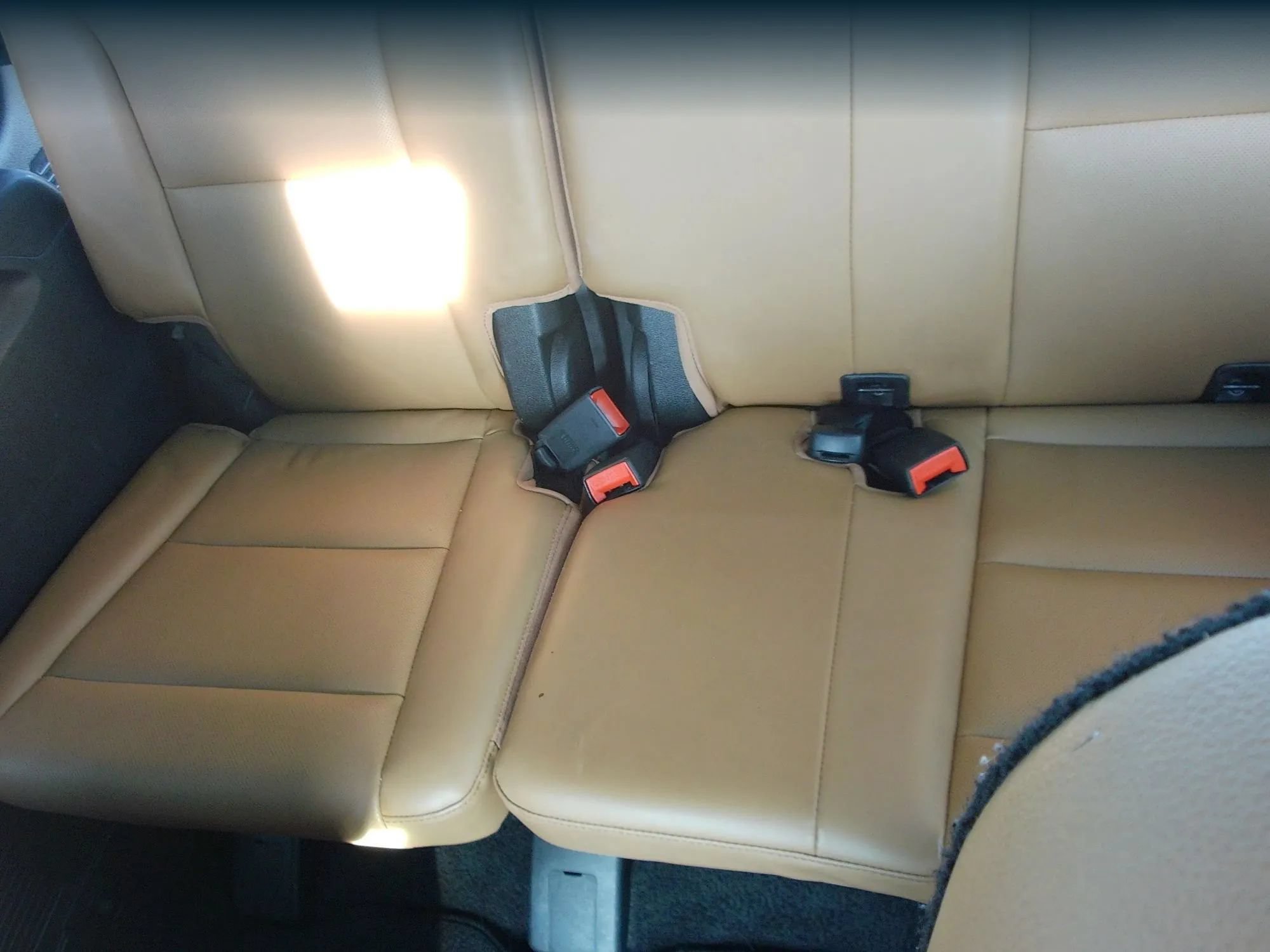 Used 2022 Kia Telluride SX w/ Towing Package FWD image 31