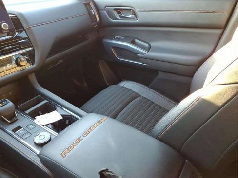 Certified 2025 Nissan Pathfinder Rock Creek image 12