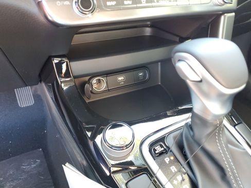 New 2026 Kia Seltos S FWD image 14