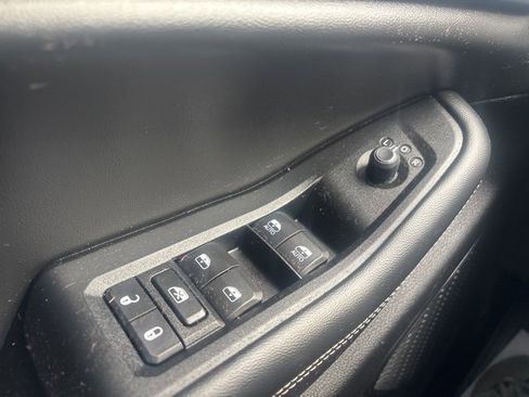 Certified 2023 Jeep Grand Cherokee Limited image 15