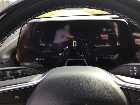 New 2026 Chevrolet Traverse LT w/ Enhanced Driving Package FWD image 38
