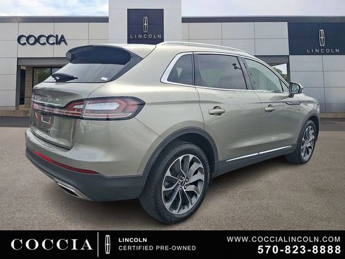 Certified 2023 Lincoln Nautilus Reserve AWD/4WD image 4