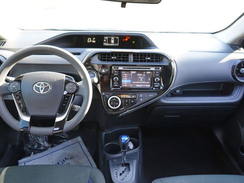 Used 2018 Toyota Prius C Three FWD image 17