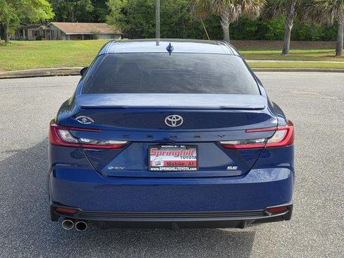 Certified 2025 Toyota Camry SE w/ Convenience Package image 3