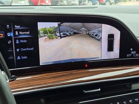 Used 2023 Cadillac Escalade Premium Luxury w/ LPO, Radiant Package AWD/4WD image 20