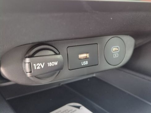 New 2026 Hyundai Elantra Limited FWD image 26