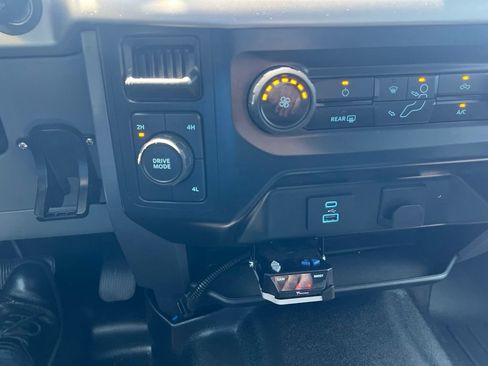 Used 2023 Ford F150 XLT AWD/4WD image 15