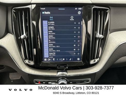 Certified 2025 Volvo XC60 B5 Plus AWD/4WD image 16