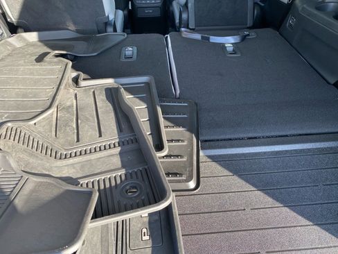 Certified 2023 Honda Pilot Touring image 19