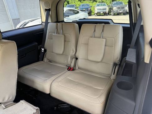 Used 2016 Ford Flex Limited AWD/4WD image 10