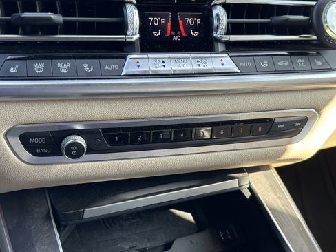 Used 2019 BMW X5 xDrive40i w/ Executive Package image 29