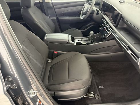 Used 2026 Hyundai Tucson SEL FWD image 29