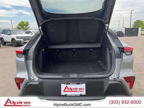 Used 2025 Buick Envista Preferred FWD image 20