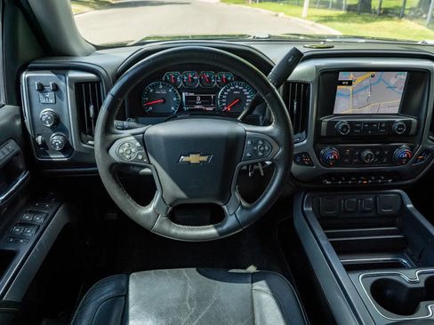 Used 2015 Chevrolet Silverado 1500 LTZ Z71 w/ LTZ Plus Package AWD/4WD image 17