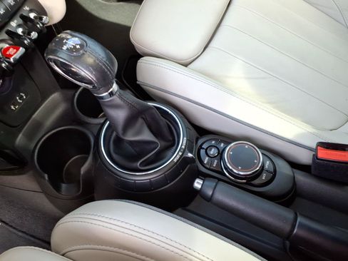 Used 2017 MINI Cooper S FWD image 13