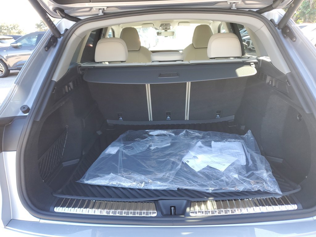 New 2026 Audi Q5 Premium Plus AWD/4WD image 16