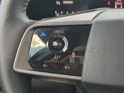 Certified 2025 Nissan Murano SL AWD/4WD image 26