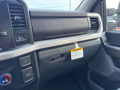 New 2026 Ford F350 XLT w/ FX4 Off-Road Package image 18