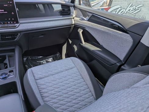 Certified 2026 Volkswagen Tiguan S FWD image 17