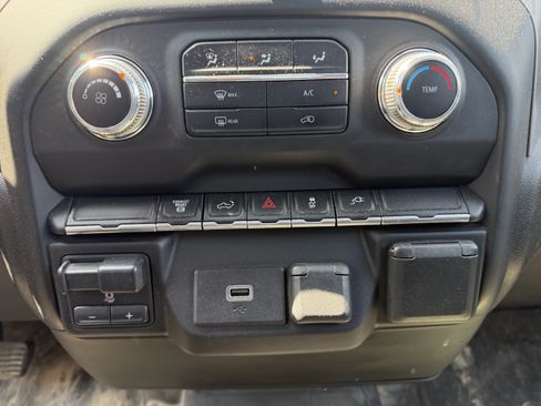 Used 2020 GMC Sierra 2500 4x4 Regular Cab w/ Convenience Package image 15