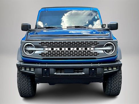 Used 2022 Ford Bronco Badlands image 3