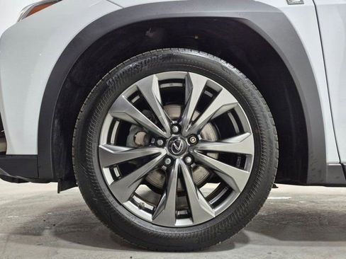 Used 2019 Lexus UX 200 F Sport w/ F Sport Premium Package FWD image 22