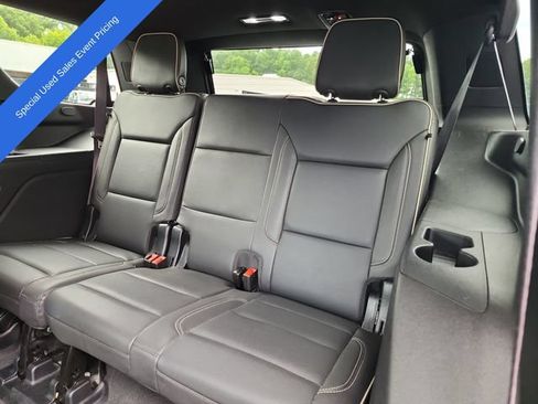 Used 2024 Chevrolet Tahoe Premier AWD/4WD image 19