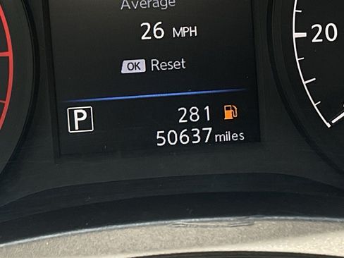 Used 2024 Nissan Altima 2.5 S FWD image 45