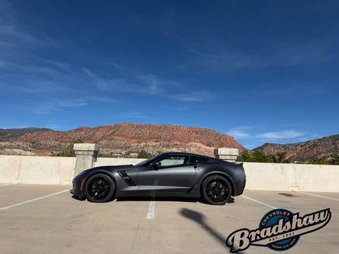 Used 2018 Chevrolet Corvette Grand Sport RWD image 4