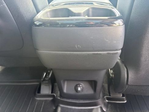 Used 2024 Kia Telluride SX AWD/4WD image 18