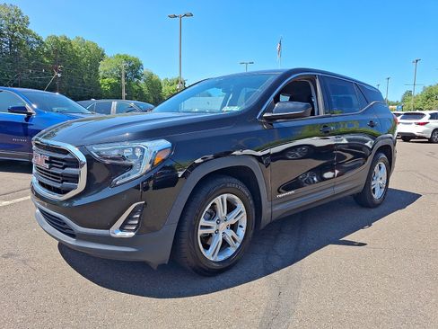 Used 2020 GMC Terrain SLE FWD image 3