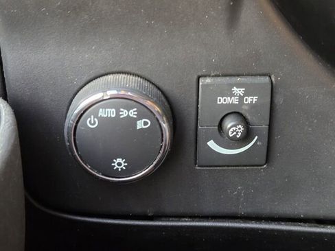 Used 2019 Chevrolet Express 2500 w/ Driver Convenience Package image 17