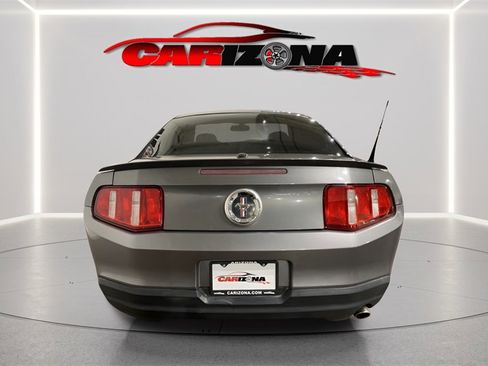 Used 2010 Ford Mustang Premium image 4