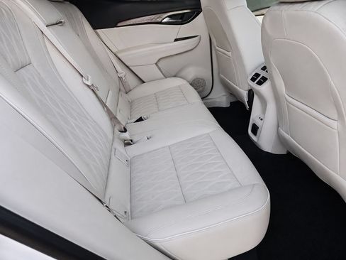 Certified 2021 Buick Envision Avenir FWD image 42